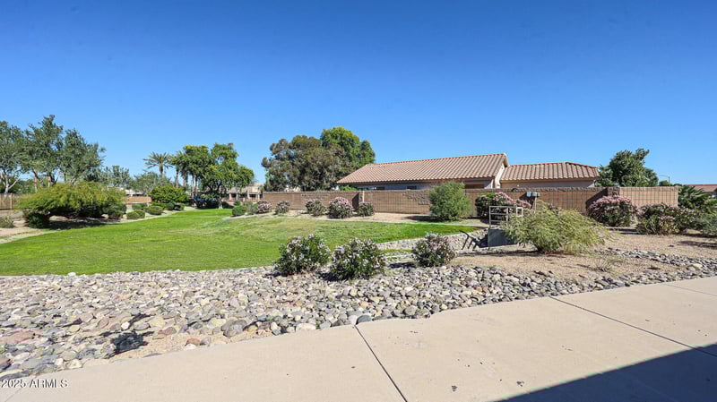 6974 Juniper Ave, Peoria, AZ 85382