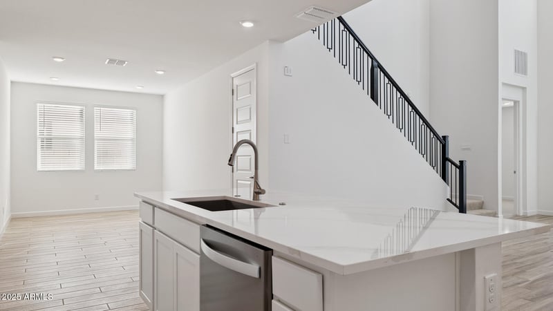 6974 Pinnacle Vista Dr, Peoria, AZ 85383