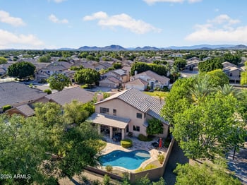 6977 Lone Cactus Dr, Glendale, AZ 85308