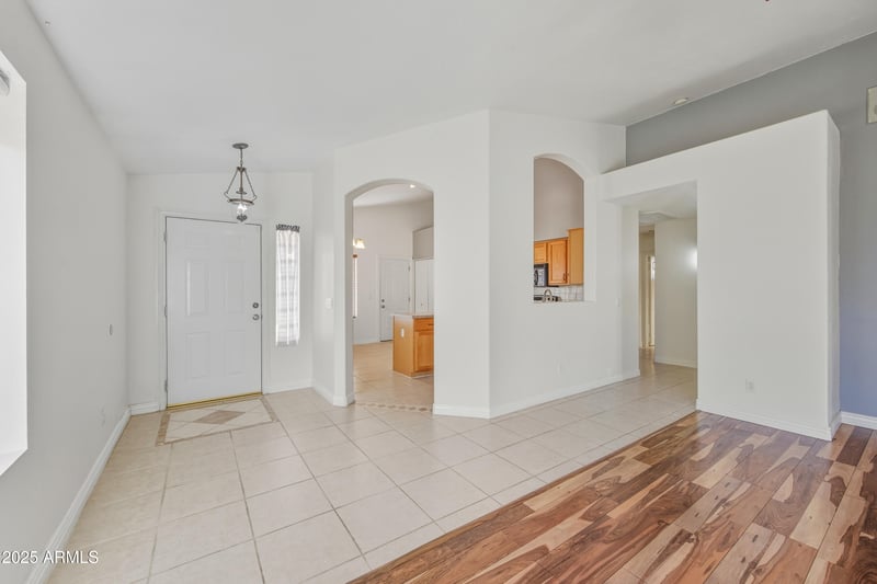 6978 Kings Ave, Peoria, AZ 85382