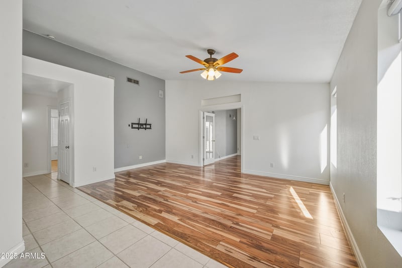 6978 Kings Ave, Peoria, AZ 85382