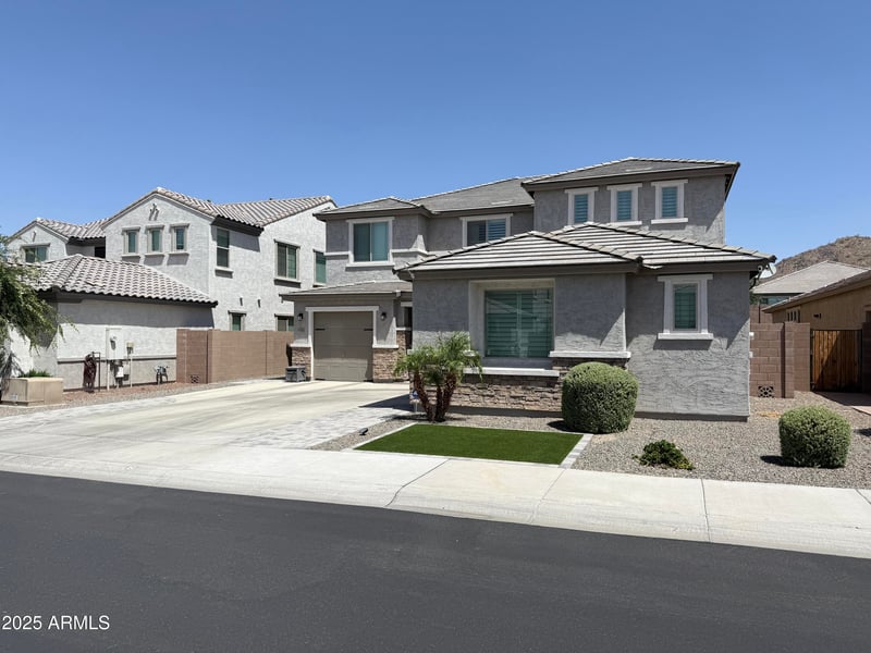 6980 Redbird Rd, Peoria, AZ 85383