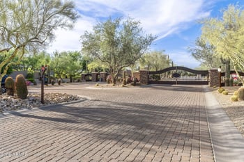 6981 Blue Sky Dr, Scottsdale, AZ 85266