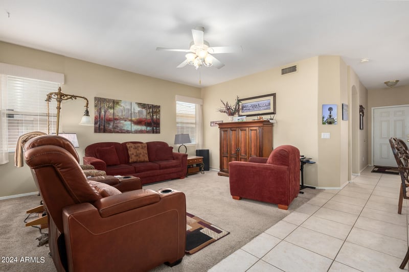 6983 Oxford Ln, Chandler, AZ 85249