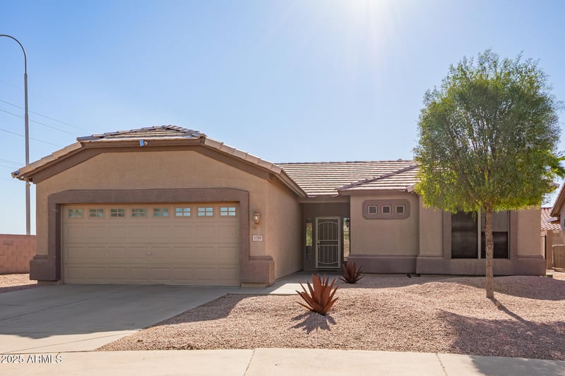 6984 Newport Ct, Chandler, AZ 85249