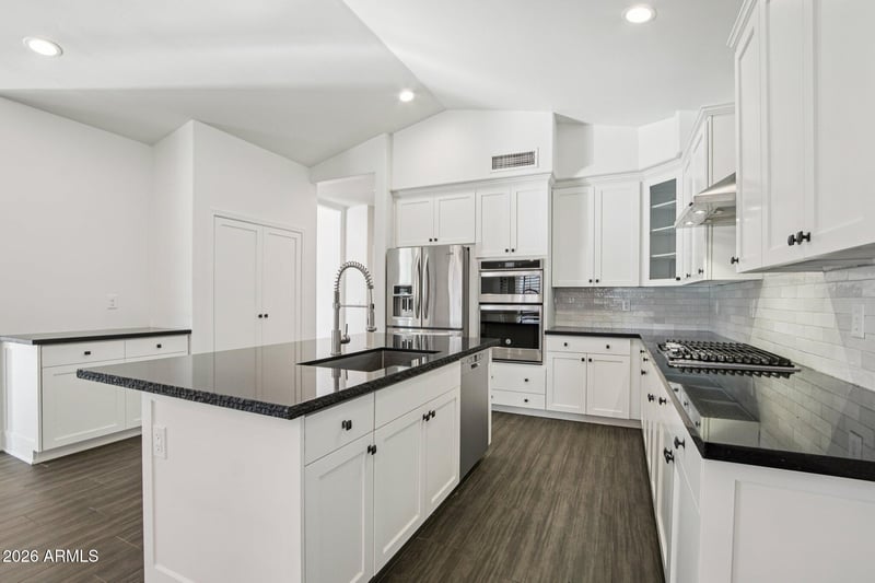 6991 W Firebird Dr, Glendale, AZ 85308