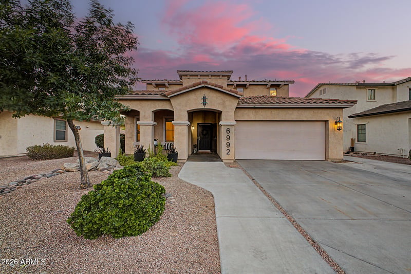 6992 View Ln, Gilbert, AZ 85298