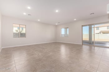 6996 Hayride Ln, San Tan Valley, AZ 85143