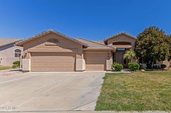6998 Muriel Dr, Glendale, AZ 85308