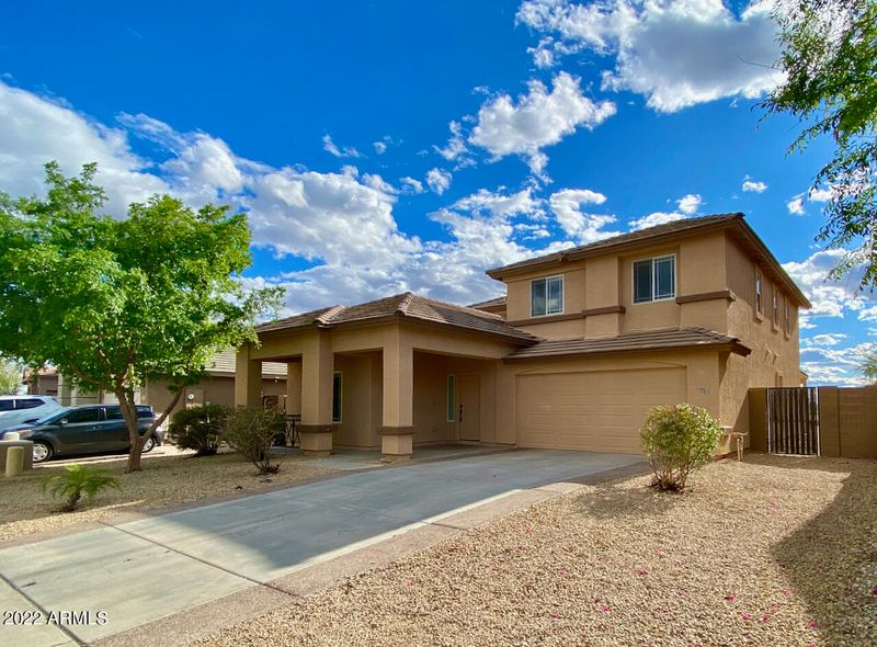 70 N 169th Dr, Goodyear, AZ 85338