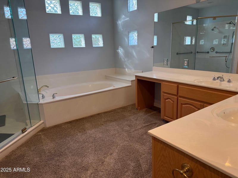 700 Dobson Rd #11, Chandler, AZ 85224