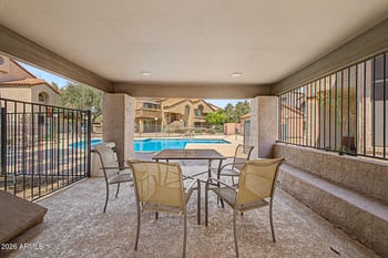 700 Mesquite Cir #M129, Tempe, AZ 85288