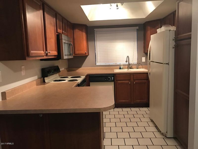 700 E Mesquite Cir #N127, Tempe, AZ 85288