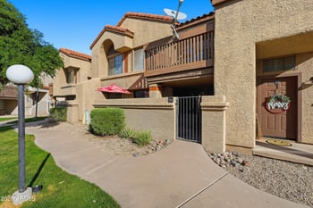 700 Mesquite Cir #P114, Tempe, AZ 85288