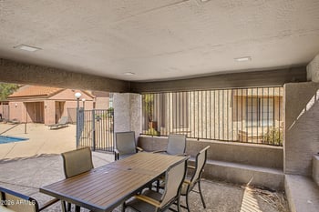 700 Mesquite Cir #P215, Tempe, AZ 85288