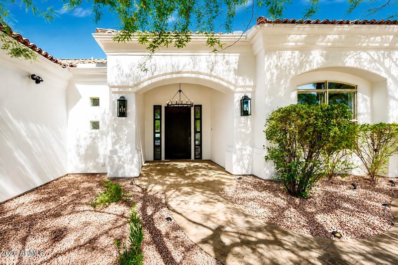 700 N Dobson Rd #11, Chandler, AZ 85224