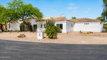 700 N Dobson Rd #11, Chandler, AZ 85224