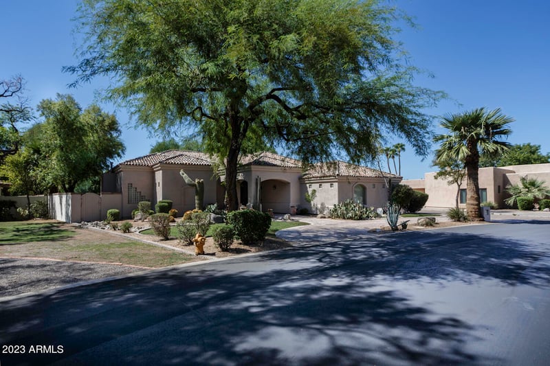 700 N Dobson Rd #25, Chandler, AZ 85224