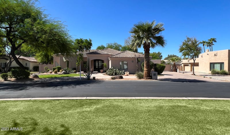700 N Dobson Rd #25, Chandler, AZ 85224