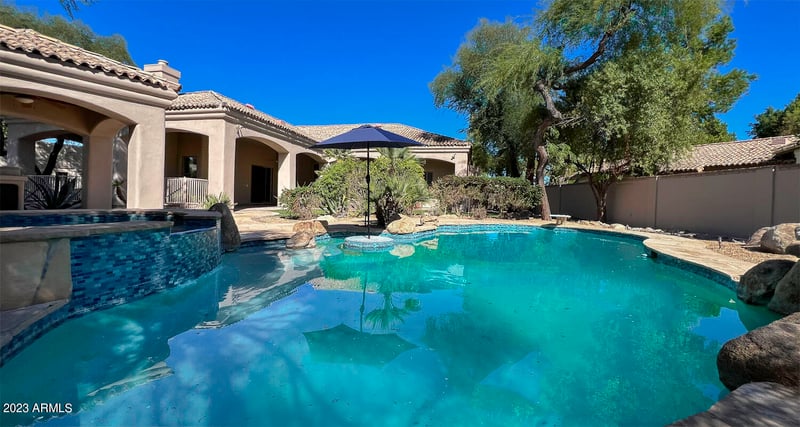 700 N Dobson Rd #25, Chandler, AZ 85224