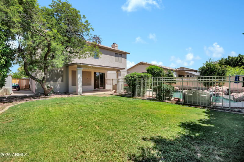700 Nevada Way, Gilbert, AZ 85233