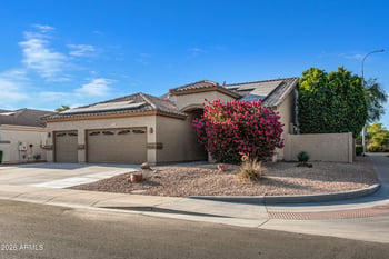 700 Cherrywood Dr, Chandler, AZ 85248