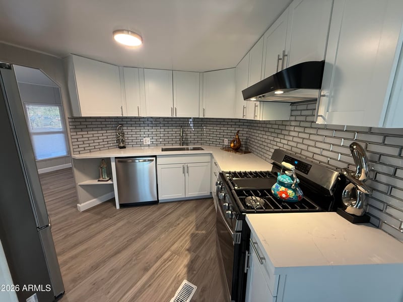 700 Manor St, Chandler, AZ 85225