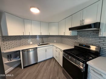700 Manor St, Chandler, AZ 85225