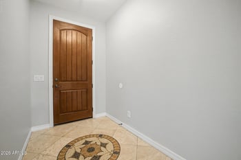 700 Powell Way, Chandler, AZ 85248