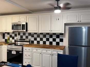 700 University Dr #122, Tempe, AZ 85281