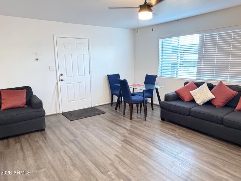 700 W University Dr #122, Tempe, AZ 85281
