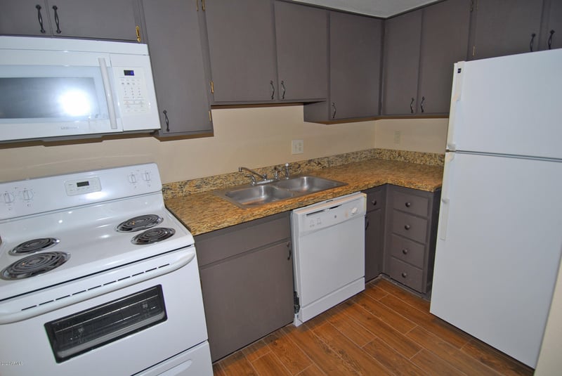 700 W University Dr #247, Tempe, AZ 85281
