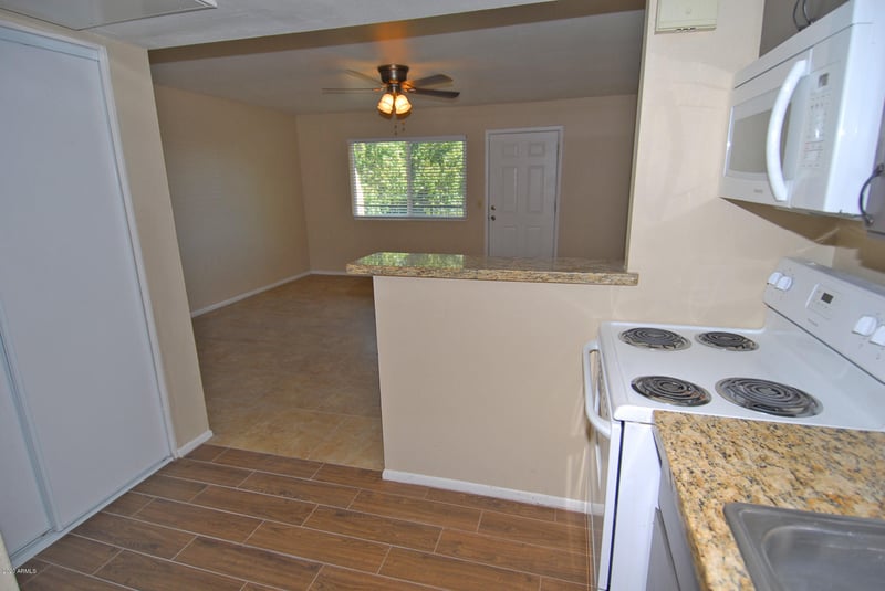 700 W University Dr #247, Tempe, AZ 85281
