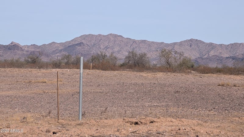 7000 419th Ave #1001, Tonopah, AZ 85354