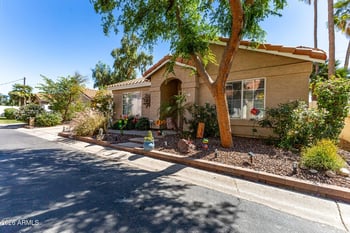 7001 28th Dr, Phoenix, AZ 85051