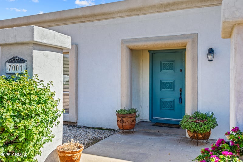 7001 Corrine Dr, Scottsdale, AZ 85254