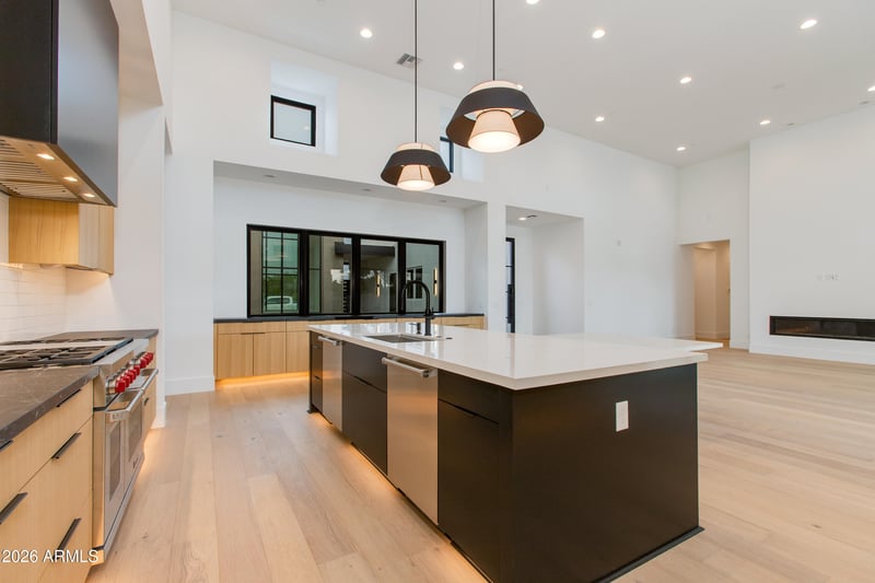 7001 Corrine Dr, Scottsdale, AZ 85254