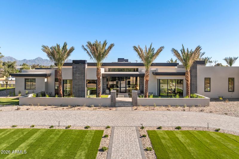 7001 E Paradise Dr, Scottsdale, AZ 85254