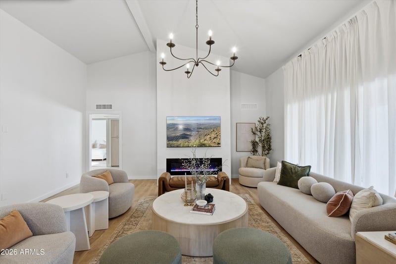 7001 E Thunderbird Rd, Scottsdale, AZ 85254