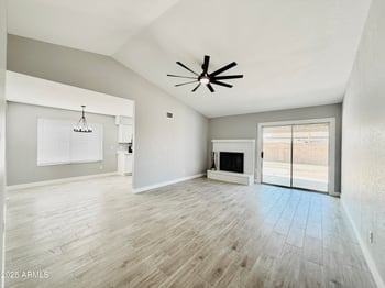 7001 North Ln, Peoria, AZ 85345