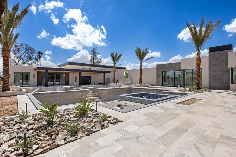 7001 Paradise Dr, Scottsdale, AZ 85254
