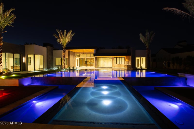 7001 Paradise Dr, Scottsdale, AZ 85254