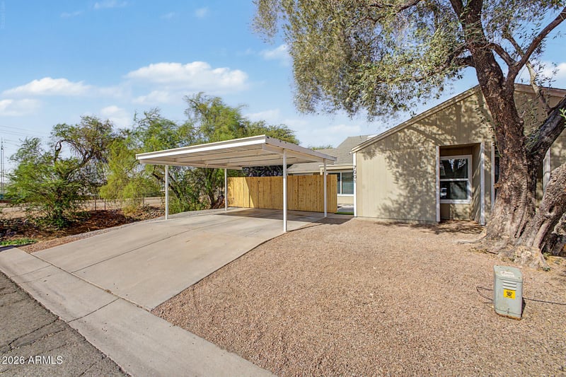 7001 S 41st St, Phoenix, AZ 85042