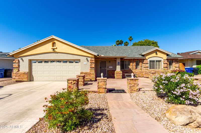 7002 Exmoor Dr, Mesa, AZ 85208