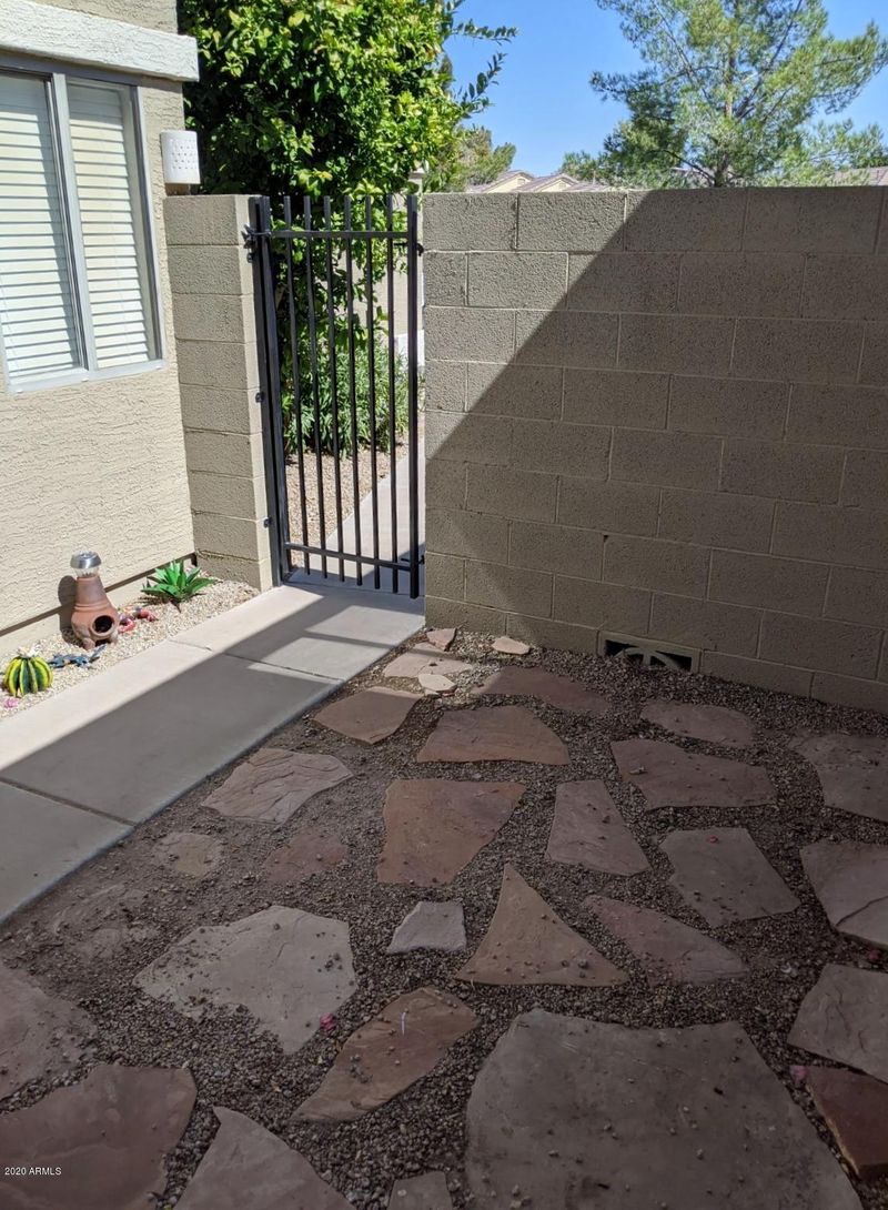 7002 S 32nd Pl, Phoenix, AZ 85042