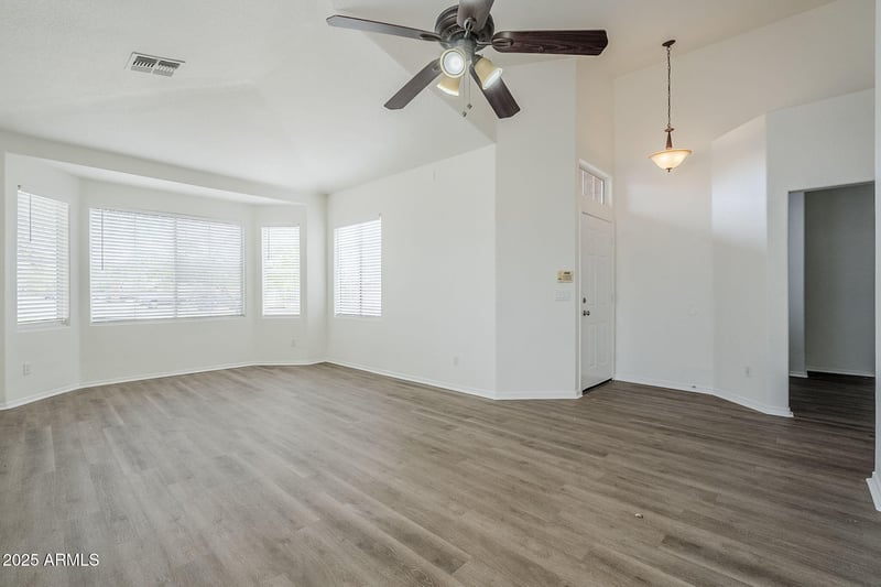 7004 34th Ln, Phoenix, AZ 85041
