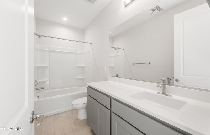 7005 Hedge Hog Pl, Peoria, AZ 85383