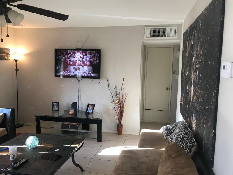 7005 S 5th Ave, Phoenix, AZ 85041