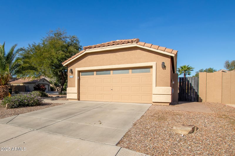 7006 Kings Ave, Peoria, AZ 85382