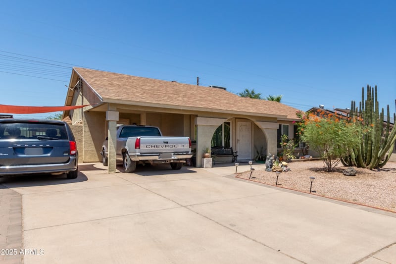 7008 46th St, Phoenix, AZ 85042